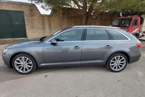 AUDI A4 5ª serie - 2016
