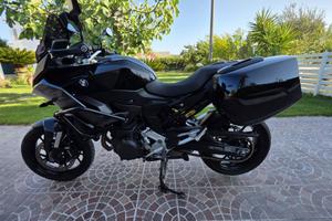 BMW F900XR