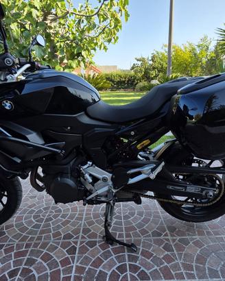 BMW F900XR