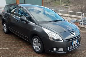 Peugeot 5008 1.6 hdi 112cv - anno 2011