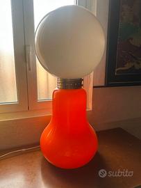 Lampada da terra Brillo di Carlo Nason