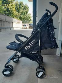 Passeggino richiudibile ad ombrello, leggero