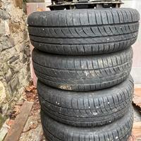 Pirelli Cinturato P1 Verde 185/60 R15 88H - NUOVE