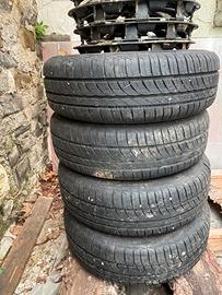 Pirelli Cinturato P1 Verde 185/60 R15 88H - NUOVE