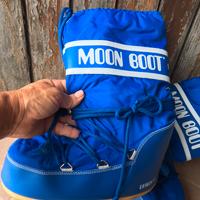 Moon boot