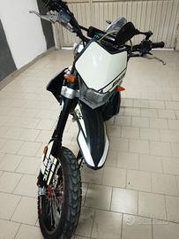fantic Motard 125