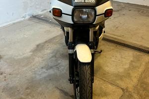 Moto Guzzi le Mans 2