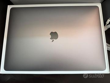 MacBook Pro 15" i9 - 16GB - 512GB - Vega 20