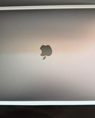 MacBook Pro 15" i9 - 16GB - 512GB - Vega 20