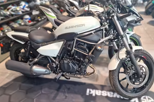KAWASAKI ELIMINATOR 500 MOTO AZIENDALE - KM0