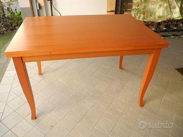 Tavolo allungabile