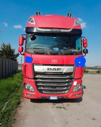 Camion daf xf106