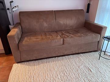 Divano letto matrimoniale