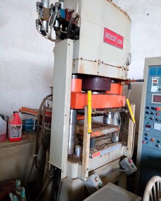 PRESSA ROSSI 120T piastrelle elettrodomestico