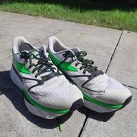 Scarpe da corsa Diadora atomo v7000 nr 44.5