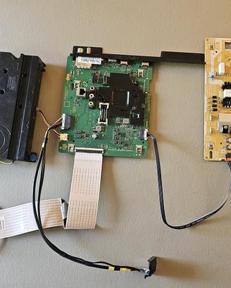 ricambi tv samsung QE50Q64TAU.