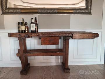 Antico tavolo fa falegname in legno originale