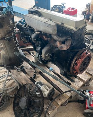 Motore nissan patrol rd28
