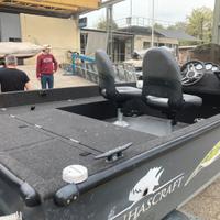 Barca in alluminio 4,50 m tipo Bass Boat