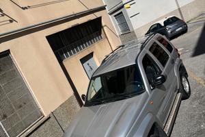 Jeep Cherokee 2.8 crd automatica