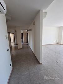 Coworking uffici e postazioni