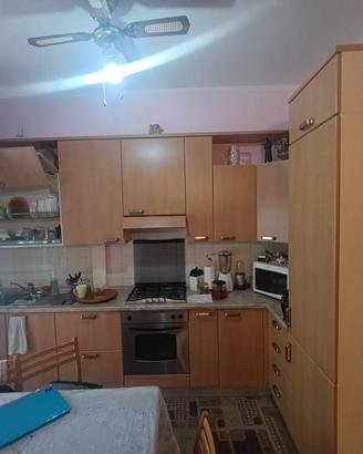 Appartamento di 75 m² con 3 locali e box auto a Ca