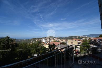 3 LOCALI A TORCHIARA