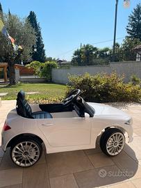 Macchina Mercedes