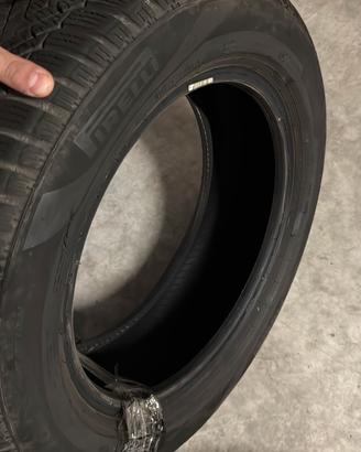 Gomme invernali PIRELLI