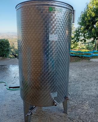 attrezzatura cantina