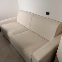 Divano letto tre posti