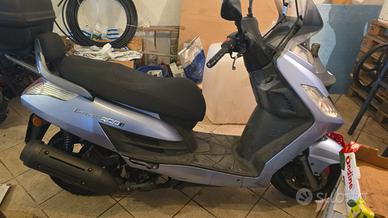 Scooter - Kymco Dink 200i 176cc