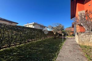 4 LOCALI A SAN PAOLO D'ARGON