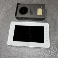 Videocitofono Vimar con schermo