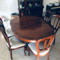 Tavolo e sedie in radica di noce .