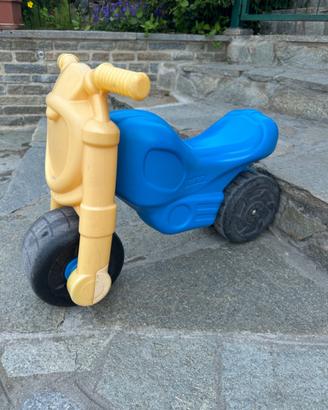 Moto a spinta bambino FEBER