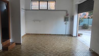 Locale commerciale Palmarola/Ottavia