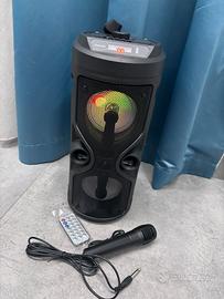 Cassa bluetooth con microfono e telecomando