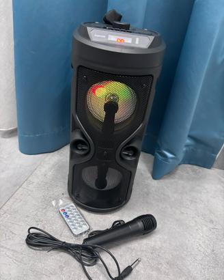 Cassa bluetooth con microfono e telecomando