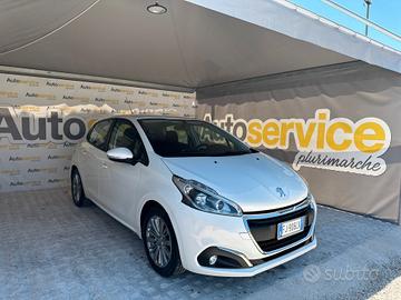 Peugeot 208 PureTech 82 5 porte Allure