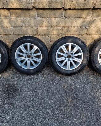 Cerchi in lega originali VW 15 golf 6 gommati