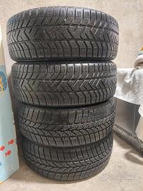 Gomme Invernali Pirelli al 99%di battistrada  
