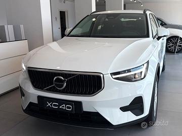 Volvo XC40 B3 automatico Essential *a soli 248€ al