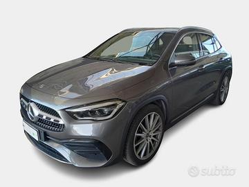 MERCEDES-BENZ GLA 220 D AUTOMATIC PREMIUM CROSSOVE