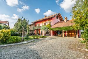 VILLA SINGOLA A SAN MAURIZIO CANAVESE