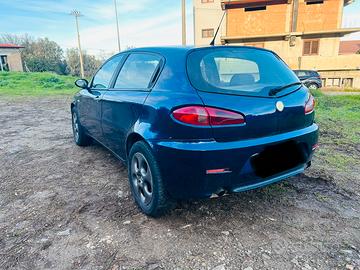Alfa romeo 147