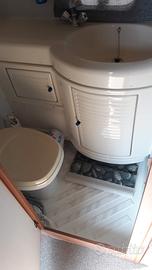  Camper mansardato 
