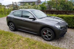 Alfa Romeo Stelvio 2.2 Turbo Diesel 190  Q4 Sprint