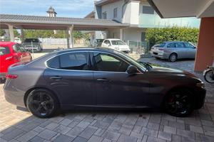 Alfa Romeo Giulia Executive 160cv perfetta