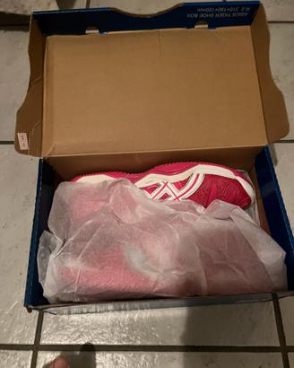 Scarpe nuove Asics per donna
